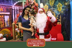 Leia mais sobre o artigo Casa do Papai Noel recebe mais de 500 pessoas no primeiro dia