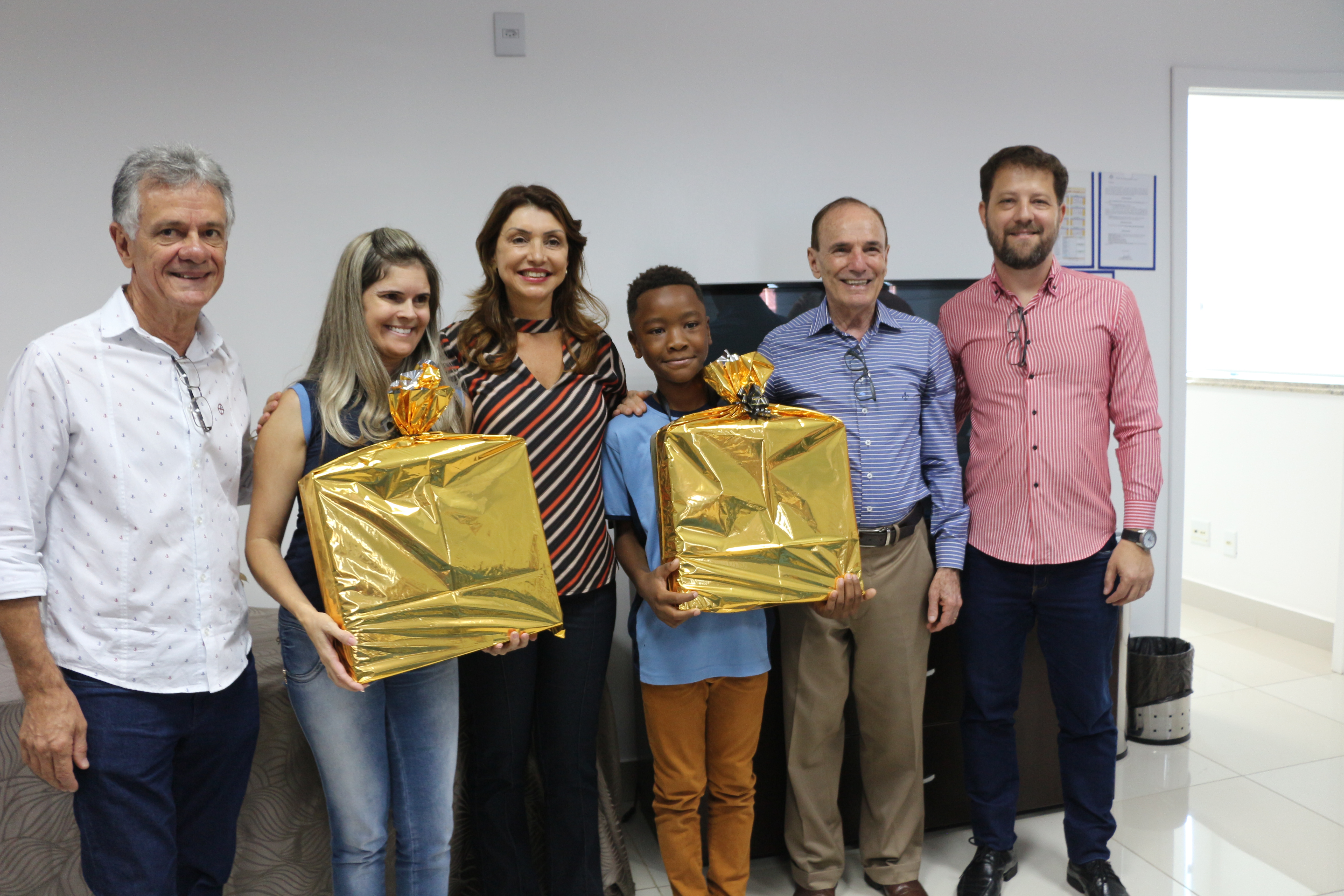 Leia mais sobre o artigo ACIV entrega premiação aos vencedores da OBMEP-Nível A 2019.