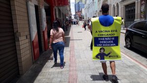 Leia mais sobre o artigo ACIV parabeniza cidadãos conscientes nas ruas e reforça a importância do uso de máscara e distanciamento social