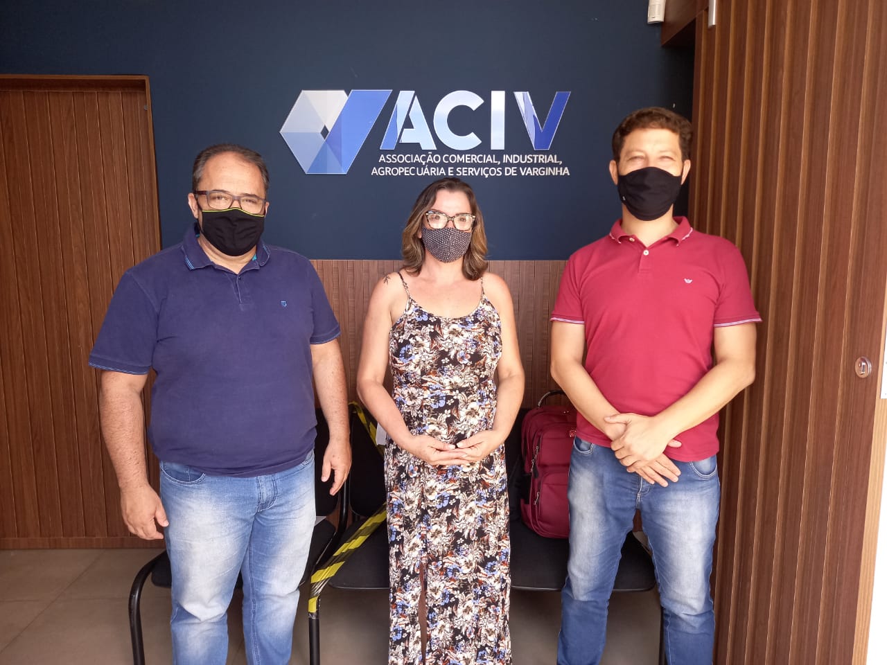 No momento, você está visualizando ACIV recebe representantes do Complexo Educacional da CNEC Varginha