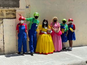 Leia mais sobre o artigo Centro Vivo movimenta comércio com personagens infantis