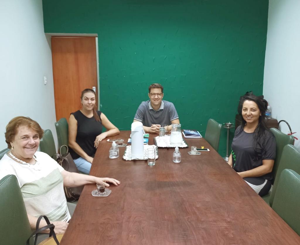 No momento, você está visualizando Vida Viva Varginha pede apoio da ACIV para divulgar campanha de destinação de IR em benefício dos serviços assistenciais da entidade