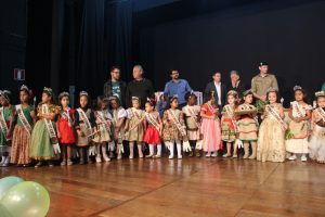 Leia mais sobre o artigo Desfile Princesinhas e Príncipe do Café acontece nessa terça-feira
