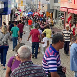 Leia mais sobre o artigo Dia das Mães foi de grande movimento no comércio de Varginha