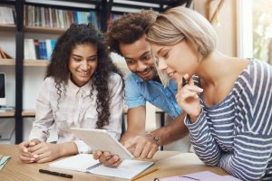 Leia mais sobre o artigo Jovens do Ensino Médio de Varginha têm dois dias para se inscrever no programa