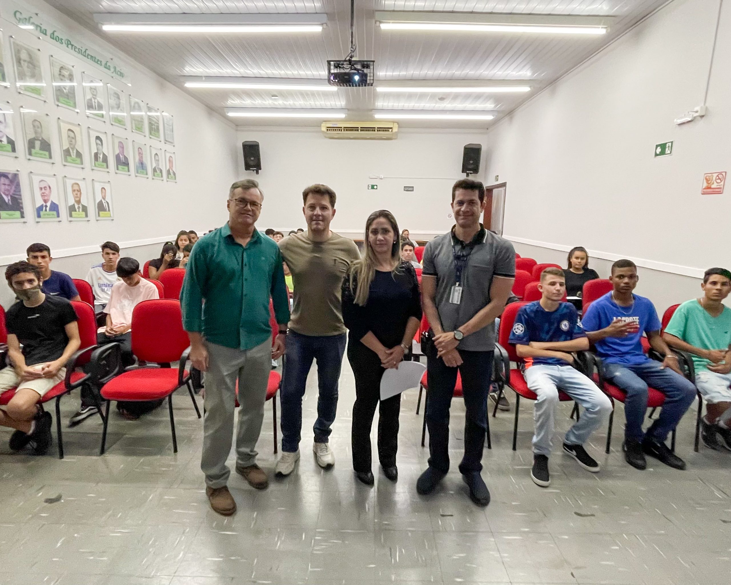 No momento, você está visualizando ACIV Jovem capacita estudantes de escolas públicas de Varginha