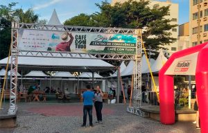 Leia mais sobre o artigo Café com Tudo 2023 acontece no início de julho e terá diversas atrações