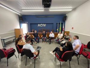 Leia mais sobre o artigo ACIV recebe comerciantes da Presidente Antônio Carlos para ouvir sugestões de melhorias