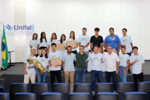 Leia mais sobre o artigo ACIV Jovem 2023 encerra com apresentação de projetos para Varginha