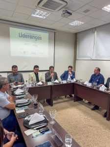Leia mais sobre o artigo ACIV realiza seu primeiro Almoço Empresarial e reúne lideranças para debater o desenvolvimento de Minas Gerais